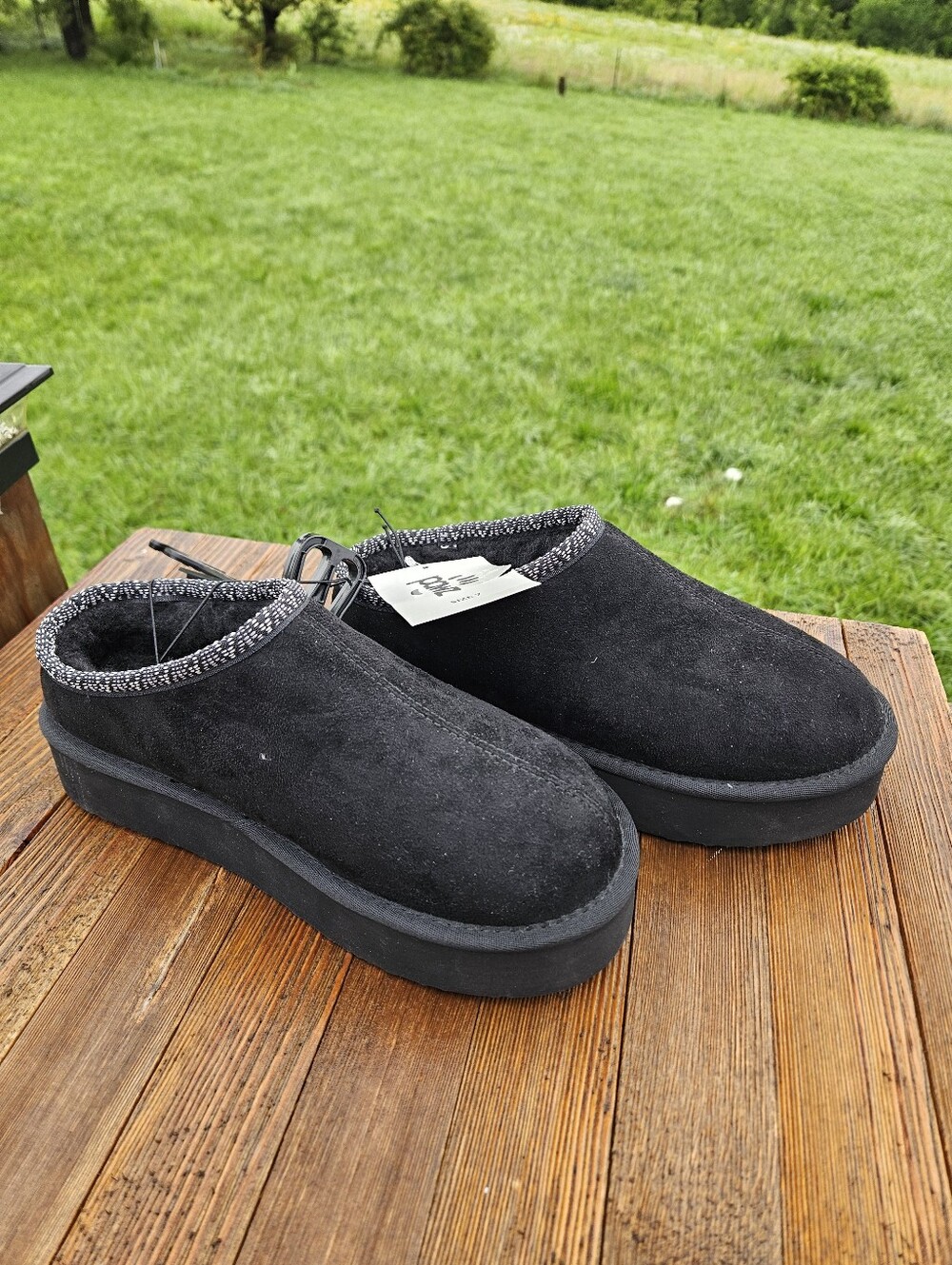 Pawz Hazel Black Suede Platform Clog Slippers Women's Size NWT Faux Fur Lining